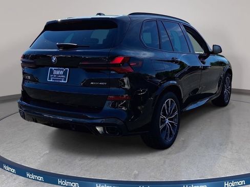 New 2026 BMW X5 xDrive40i w/ M Sport Package AWD/4WD image 4