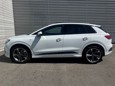 Certified 2025 Audi Q4 e-tron Premium Plus w/ Premium Plus AWD/4WD image 2