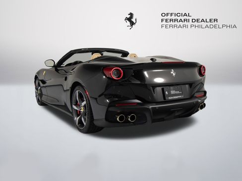 Certified 2022 Ferrari Portofino M image 6