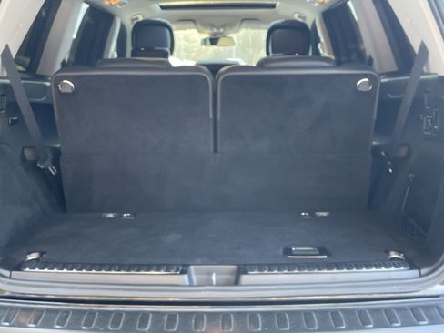 Used 2018 Mercedes-Benz GLS 550 4MATIC image 10