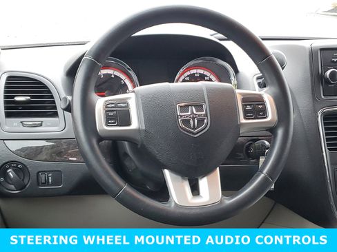 Used 2015 Dodge Grand Caravan SE w/ Quick Order Package 29E SE image 12