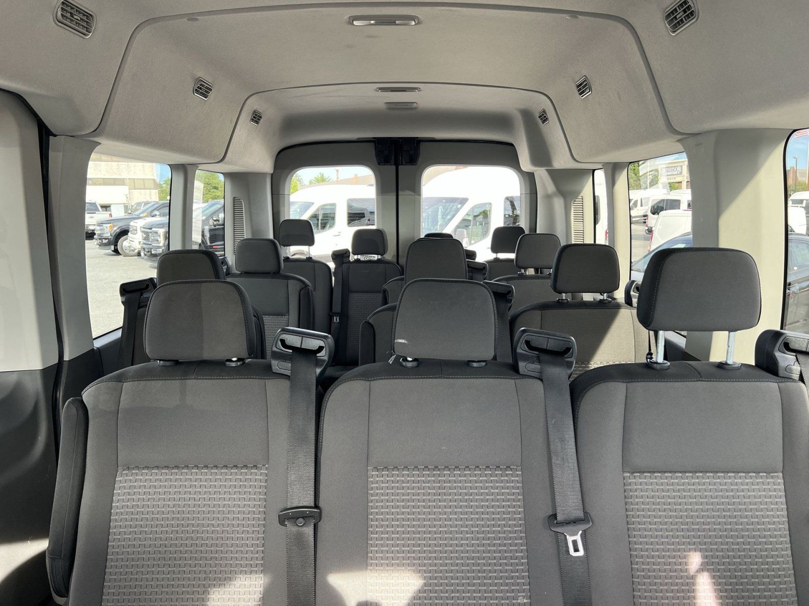 Used 2024 Ford Transit 350 XLT RWD image 22
