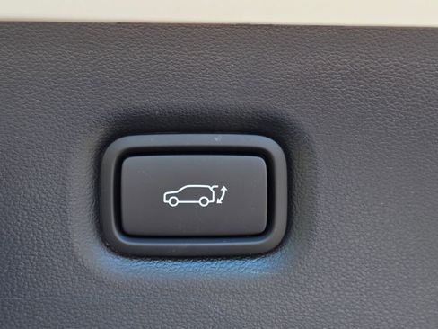 New 2025 Hyundai Ioniq 5 XRT image 17