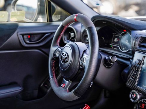 Certified 2023 Toyota GR86 Premium image 15