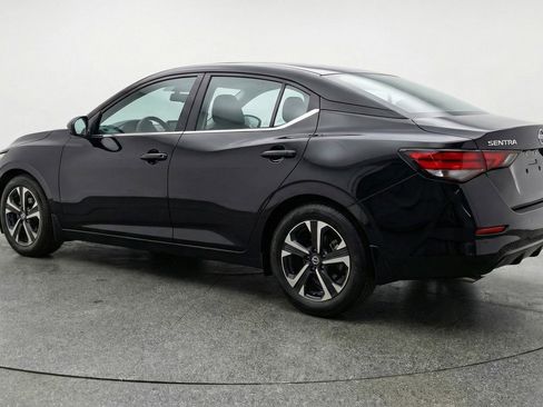 Used 2025 Nissan Sentra SV FWD image 6