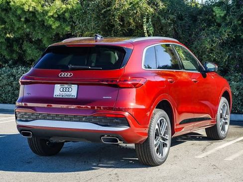 New 2025 Audi Q5 Premium image 4