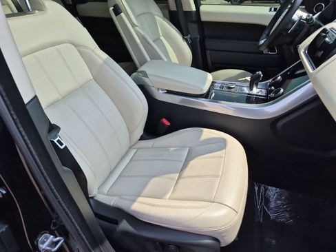 Certified 2022 Land Rover Range Rover Sport HSE Silver Edition AWD/4WD image 22