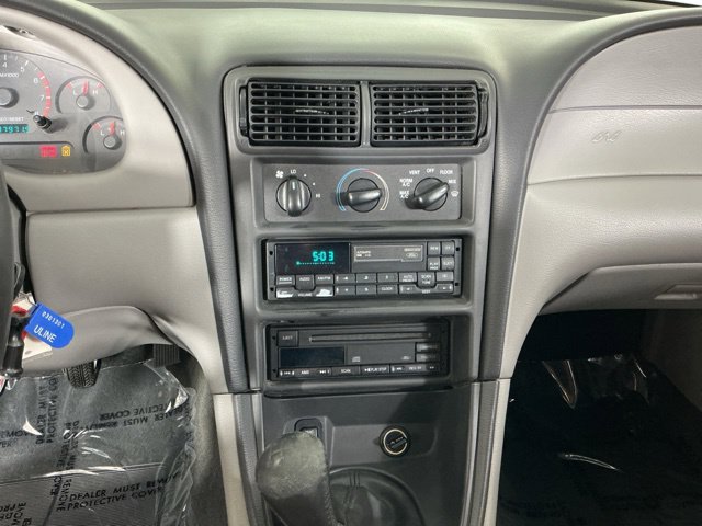 Used 2000 Ford Mustang GT RWD image 17