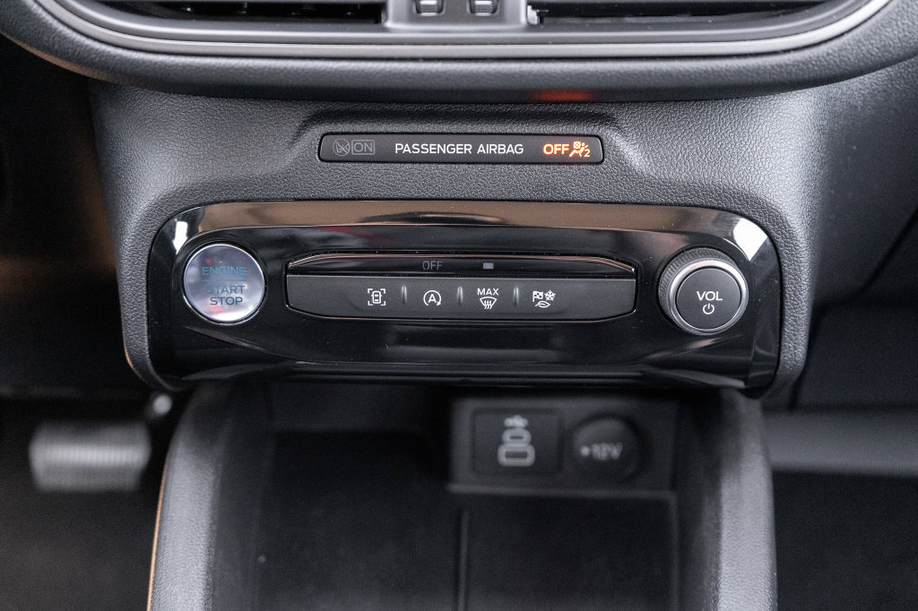 Used 2024 Ford Escape Active w/ Tech Pack #1 AWD/4WD image 25
