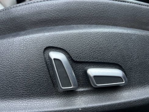 Used 2015 Audi A4 2.0T Premium w/ Audi MMI Navigation image 17