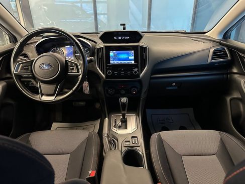 Used 2019 Subaru Crosstrek 2.0i Premium w/ Eyesight System AWD/4WD image 9