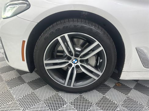 Used 2021 BMW 530i w/ Convenience Package image 12