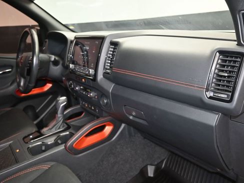 Used 2023 Nissan Frontier PRO-4X w/ Pro Convenience Package AWD/4WD image 26