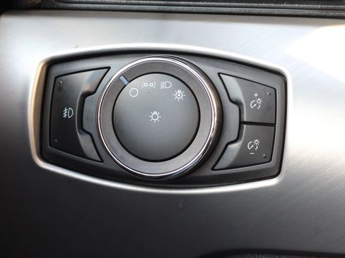 Used 2020 Ford Mustang Premium image 21