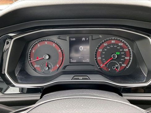 Used 2021 Volkswagen Jetta R-Line image 11