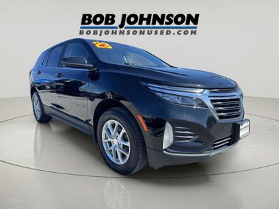 Used 2023 Chevrolet Equinox LT