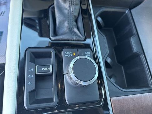 Used 2024 Toyota Sequoia Capstone image 27