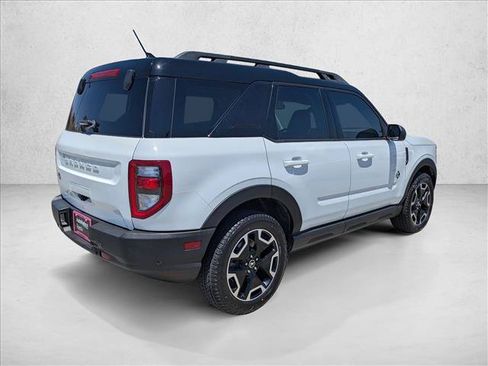 Used 2022 Ford Bronco Sport Outer Banks w/ Tech Package AWD/4WD image 5