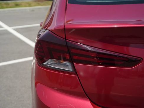 Used 2020 Hyundai Elantra SEL FWD image 38