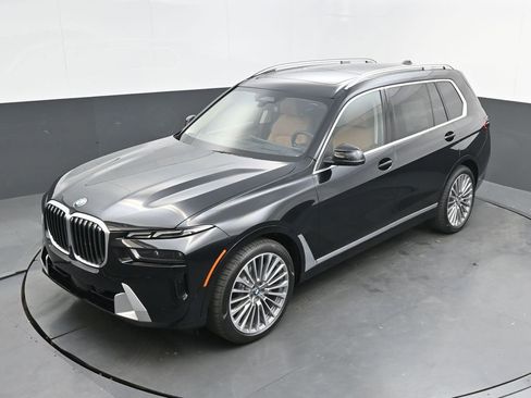 New 2026 BMW X7 xDrive40i AWD/4WD image 38