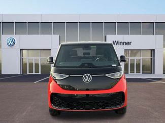 New 2025 Volkswagen ID. Buzz Pro S video 3