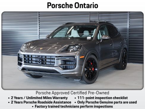 Certified 2025 Porsche Cayenne GTS AWD/4WD image 1