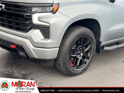 Certified 2023 Chevrolet Silverado 1500 RST w/ Redline Edition image 9