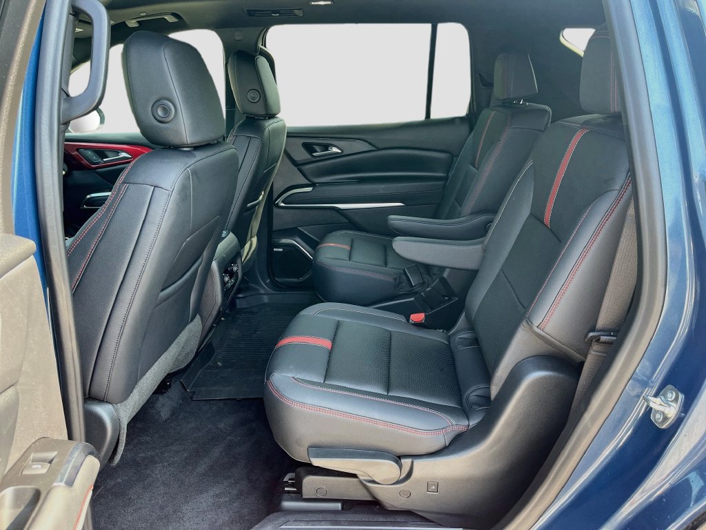Used 2024 Chevrolet Traverse RS w/ LPO, Floor Liner Package AWD/4WD image 26