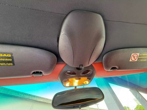 Used 2001 Porsche 911 Carrera 4 image 46