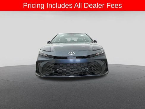 New 2026 Toyota Camry SE FWD image 31