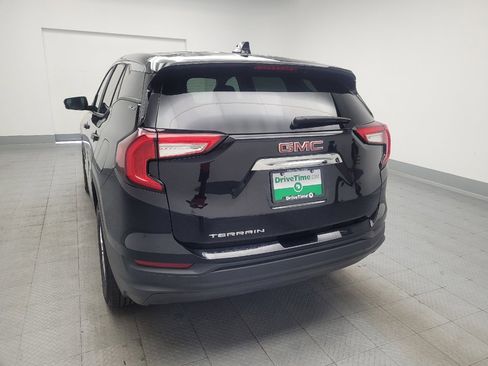 Used 2024 GMC Terrain SLE FWD image 6