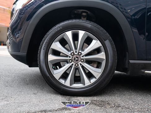 Used 2021 Mercedes-Benz GLE 350 350 4MATIC w/ Premium Package image 9