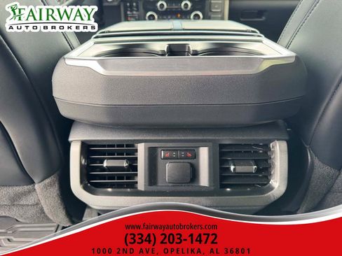 Used 2024 Ford F150 Platinum w/ FX4 Off-Road Package AWD/4WD image 32