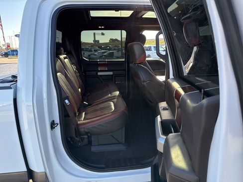 Used 2019 Ford F250 King Ranch w/ King Ranch Ultimate Package image 11
