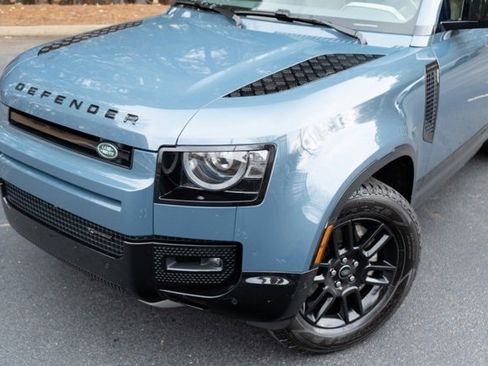 Used 2022 Land Rover Defender 110 X-Dynamic HSE image 2