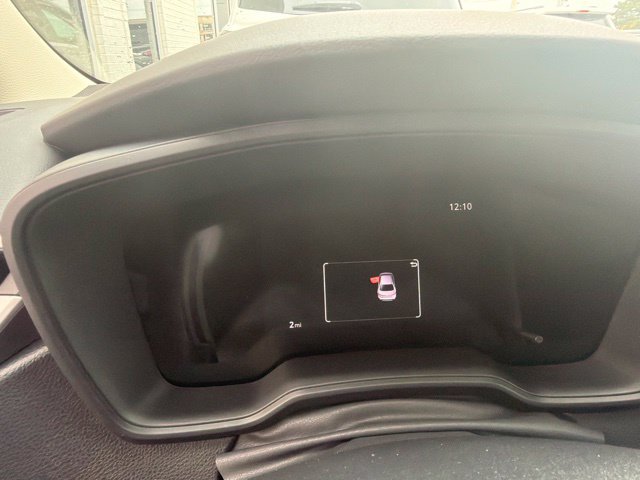 Used 2027 Toyota Corolla LE FWD image 7