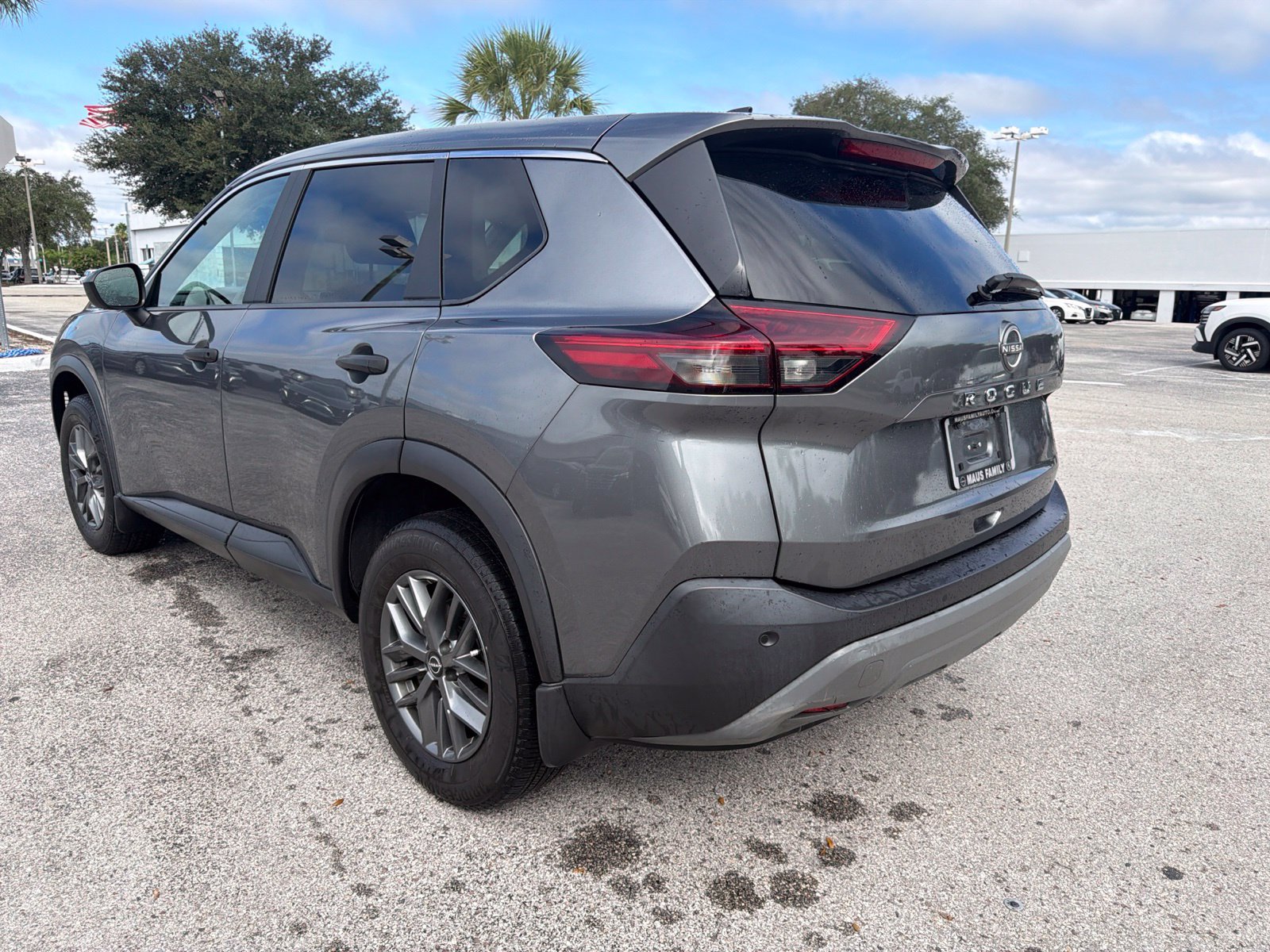 Certified 2023 Nissan Rogue S FWD image 5