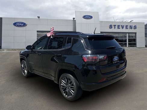 Used 2022 Jeep Compass High Altitude AWD/4WD image 4