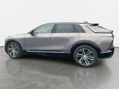 New 2025 Cadillac Lyriq Luxury