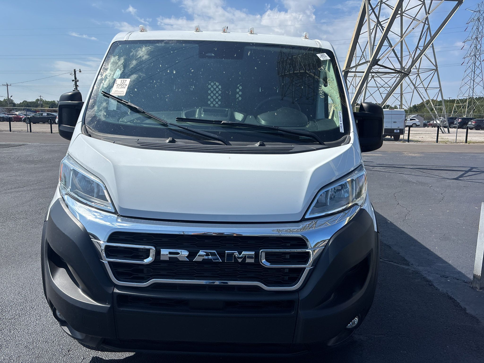 Used 2025 RAM ProMaster 2500 w/ U-Haul Equipment Group FWD image 9
