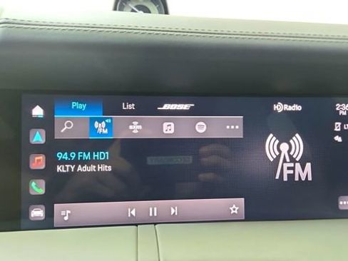 Used 2022 Porsche Taycan image 49