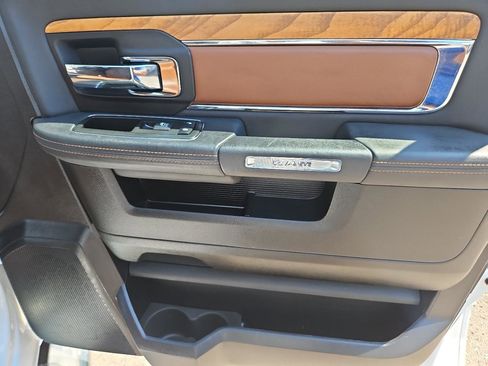 Used 2015 RAM 1500 Laramie Longhorn w/ Convenience Group AWD/4WD image 22