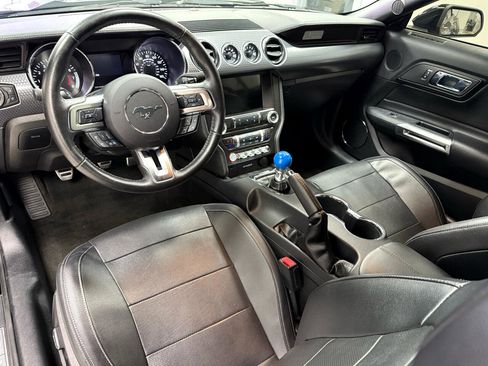 Used 2017 Ford Mustang GT Premium w/ GT Performance Package image 30