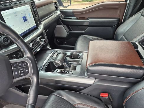 Used 2022 Ford F150 Lariat AWD/4WD image 19