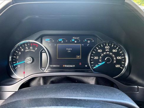 Used 2016 Ford F150 Lariat w/ Equipment Group 502A Luxury AWD/4WD image 14