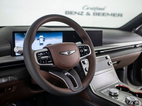 Used 2025 Genesis GV80 3.5T Prestige image 20