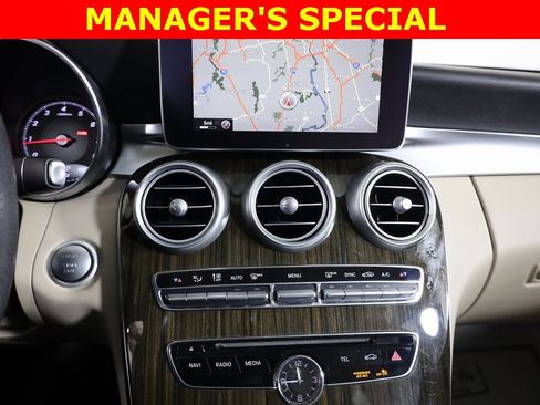 Used 2016 Mercedes-Benz C 300 4MATIC Sedan image 21