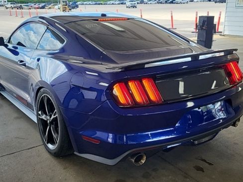 Used 2016 Ford Mustang GT Premium w/ Equipment Group 401A RWD image 2