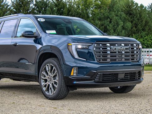New 2027 GMC Acadia Denali Ultimate AWD/4WD image 36