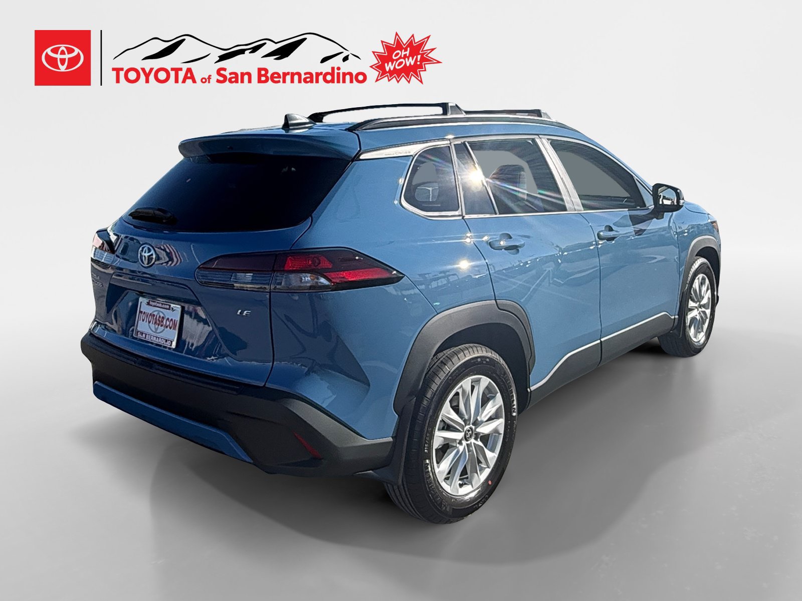 New 2026 Toyota Corolla Cross LE w/ Moonroof Package FWD image 5
